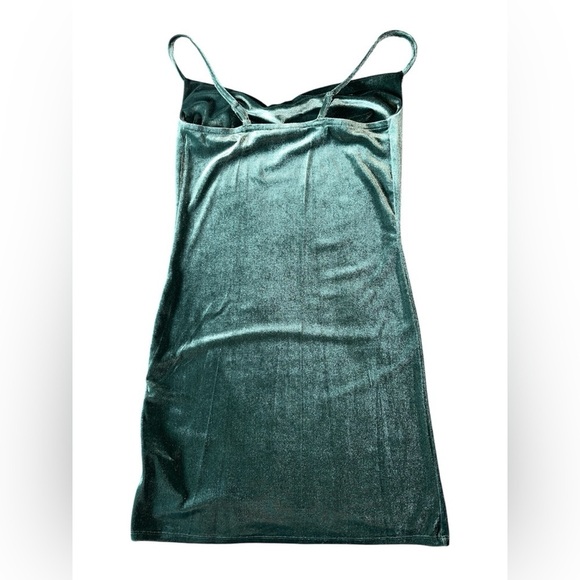 NWOT Pink Rose Cowl Neck Velvet Mini Dress Women’s XS Green Holiday Fall Revolve - Picture 8 of 12
